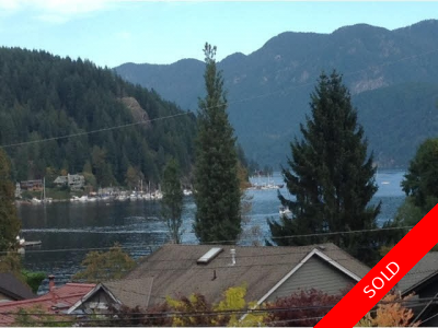 Deep Cove House for sale: 2 bedroom 1,000 sq.ft. (Listed 2019-10-10)